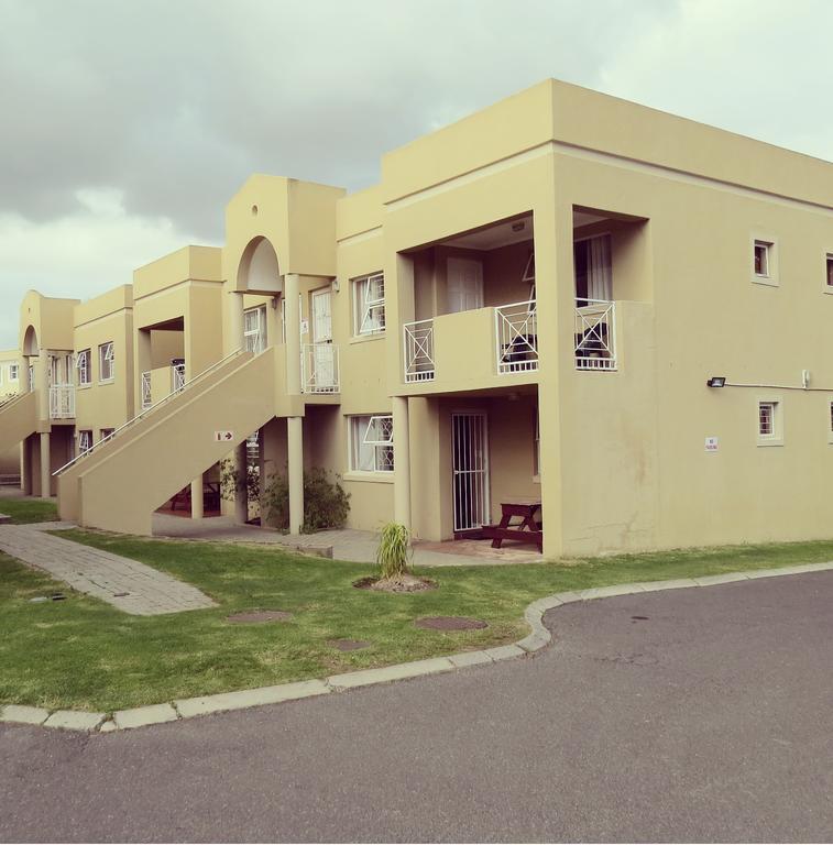 Smithland Guest Apartments Cape Town Bellville Exterior foto