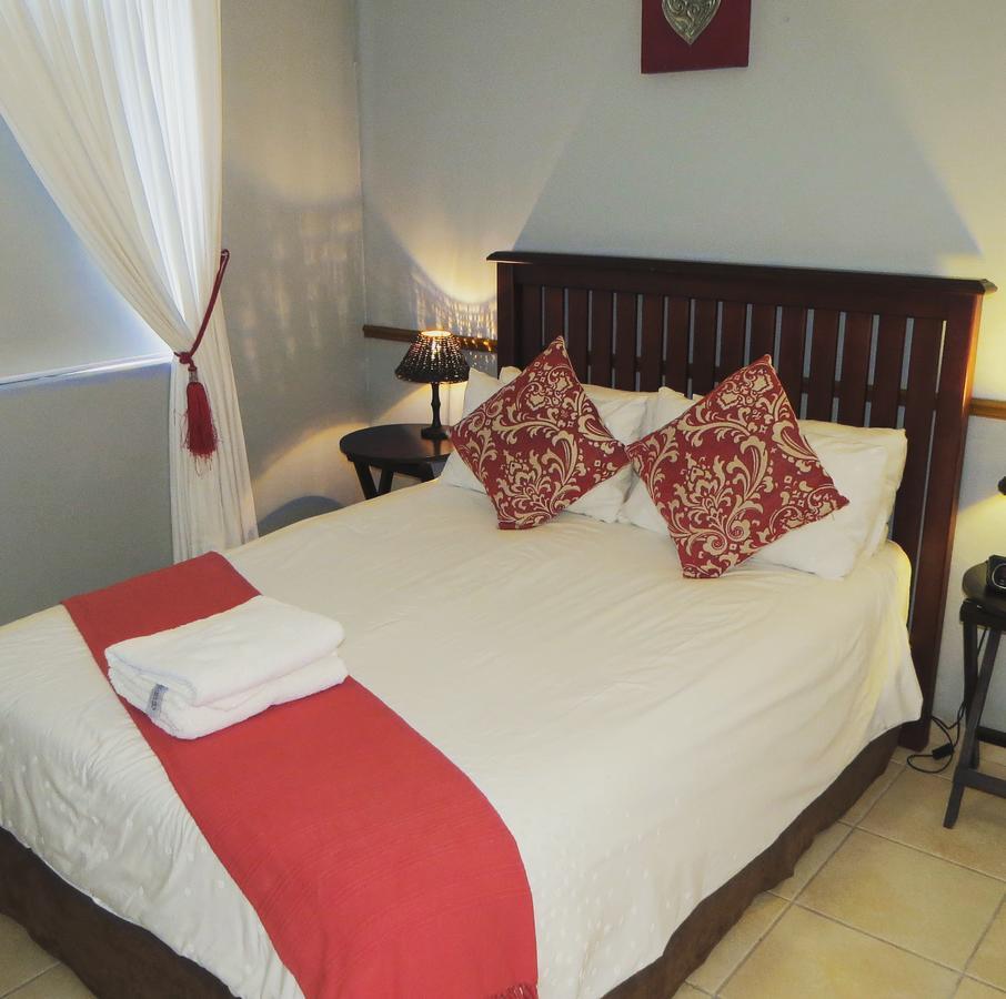 Smithland Guest Apartments Cape Town Bellville Exterior foto