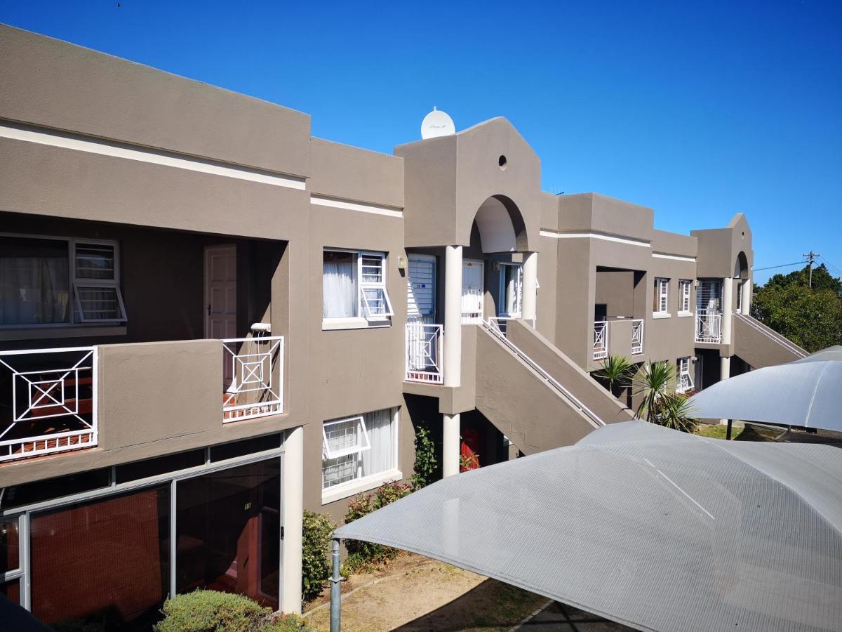 Smithland Guest Apartments Cape Town Bellville Exterior foto